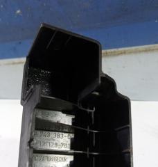 Крышка блока предохранителей Opel Zafira B 2005 - 2012