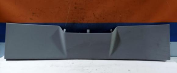 Запчасть обшивка потолка задняя Opel Zafira B 2005 - 2012