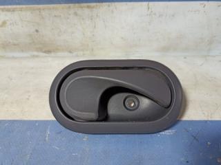 Фото запчасти ручка внутренняя правая Renault Logan 1 2012 Б/У запчасть Запчасть ручка внутренняя правая Renault Logan 1 2012