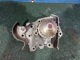 Насос водянной помпа Renault Logan 1 2007