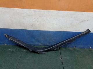 Запчасть накладка порога внутренняя задняя правая Audi A6 2005