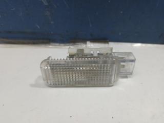 Запчасть плафон салона Audi A6 2005