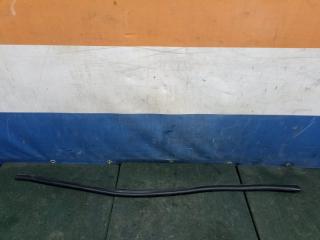 Запчасть уплотнитель жабо Audi A6 2005