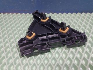 Кронштейн бампера задний Camry 40 2006-2011 Кронштейн бампера задний Camry 40 2006-2011
