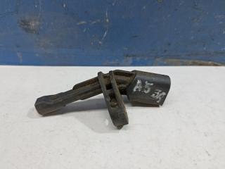 Фото запчасти датчик abs задний правый Skoda Octavia A5 2004-2013 Б/У запчасть Запчасть датчик abs задний правый Skoda Octavia A5 2004-2013