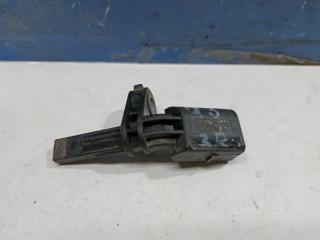 Фото запчасти датчик abs передний правый Audi Q3 Б/У запчасть Запчасть датчик abs передний правый Audi Q3