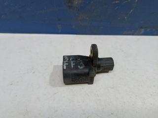 Запчасть датчик abs задний Ford Focus 3 2015