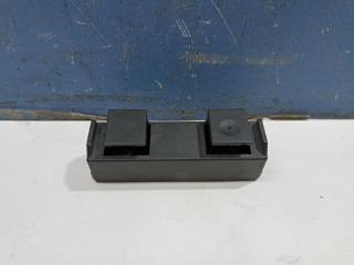 Запчасть кронштейн проводки Volkswagen Golf 6 2008-2013