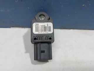 Запчасть датчик airbag передний левый Toyota Avensis 2 2003-2008
