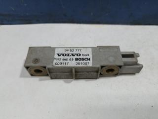 Запчасть датчик удара Volvo S60 2008