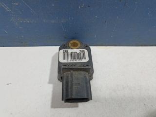 Датчик Airbag Toyota Avensis 2008