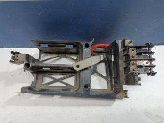 Запчасть корпус блока предохранителей Opel Zafira B 2005 - 2012