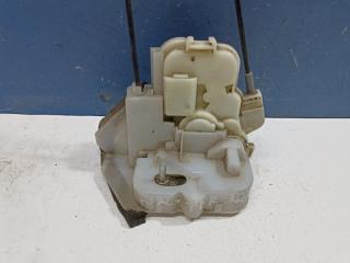 Запчасть замок двери задний правый Subaru Forester 2009