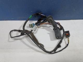 Запчасть проводка двери задняя правая Geely Emgrand EC7 2013