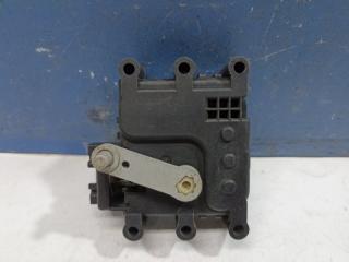 Фото запчасти моторчик заслонки печки Mazda CX-7 2007-2012 Б/У запчасть Запчасть моторчик заслонки печки Mazda CX-7 2007-2012