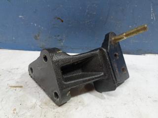 Запчасть кронштейн двигателя Geely MK Cross 2012