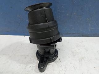 Патрубок турбины Volkswagen Golf 6 1.4 CAXA Патрубок турбины Volkswagen Golf 6 1.4 CAXA