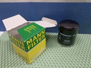 Запчасть фильтр масляный Audi A4 2006