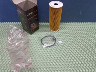 Запчасть фильтр масляный Audi A4 2008