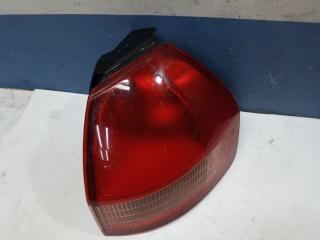 Фонарь Nissan Wingroad WFY11
