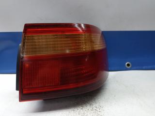 Фонарь задний правый Toyota Camry Gracia 2000