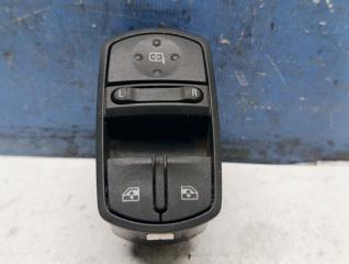 Запчасть блок кнопок стеклоподъемника передний левый Opel Corsa D