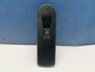 Кнопка стеклоподъемника передняя правая Renault Kaptur с 2016-