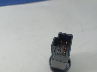 Кнопка аварийки Ларгус 2016