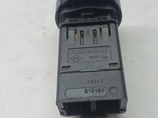 Кнопка аварийки Ларгус 2017