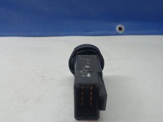 Кнопка аварийки Ларгус 2017