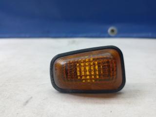 Запчасть повторитель поворота в крыло Daewoo Nexia