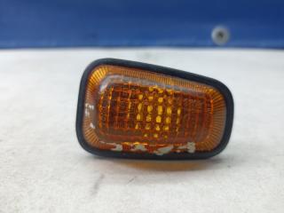 Запчасть повторитель поворота в крыло Daewoo Nexia