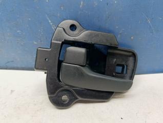 Запчасть ручка двери внутренняя левая Mitsubishi Outlander XL 2010