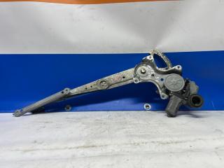 Запчасть стеклоподъемник передний правый Toyota Camry 2018