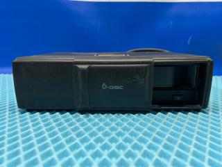 Фото запчасти cd-чейнджер Volkswagen Touareg 1 2002 - 2010 Б/У запчасть Запчасть cd-чейнджер Volkswagen Touareg 1 2002 - 2010