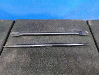 Кронштейн радиатора передний Toyota Camry 2021