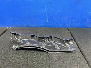 Фото запчасти кронштейн бампера передний левый Volkswagen Passat B6 2005 - 2010 2007 Б/У запчасть Запчасть кронштейн бампера передний левый Volkswagen Passat B6 2005 - 2010 2007
