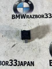 Запчасть реле с замыкающим контактом schwarz BMW E60 2007