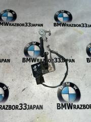 Датчик дорожного просвета задний BMW Е90 2010