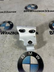 Запчасть петля двери задняя правая BMW Е53 2004