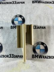 Запчасть накладка сиденья левая BMW E60 2007