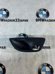 Запчасть накладка внутренней ручки двери правая BMW F10 2010