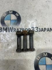 Болт эластичной муфты BMW E60 2004