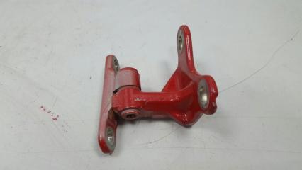 Фото запчасти петля двери Mitsubishi Colt 2006 Б/У запчасть Запчасть петля двери Mitsubishi Colt 2006