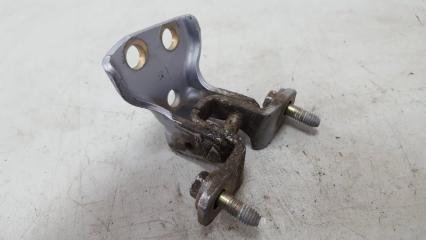 Фото запчасти петля двери верхняя задняя левая Mitsubishi Lancer 9 2003 Б/У запчасть Запчасть петля двери верхняя задняя левая Mitsubishi Lancer 9 2003
