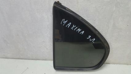 Стекло двери заднее левое Nissan Maxima 1997