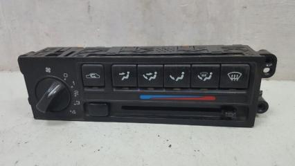 Блок управления печки / климат-контроля / отопителя Nissan Primera 1992г