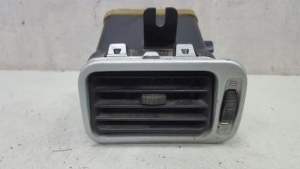 Дефлектор воздушный Nissan Primera 1998