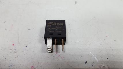 Запчасть реле Porsche Cayenne 2005