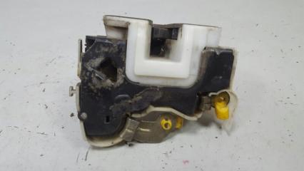 Замок двери задний левый Nissan Primera 1992 Б/У Замок двери задний левый Nissan Primera 1992